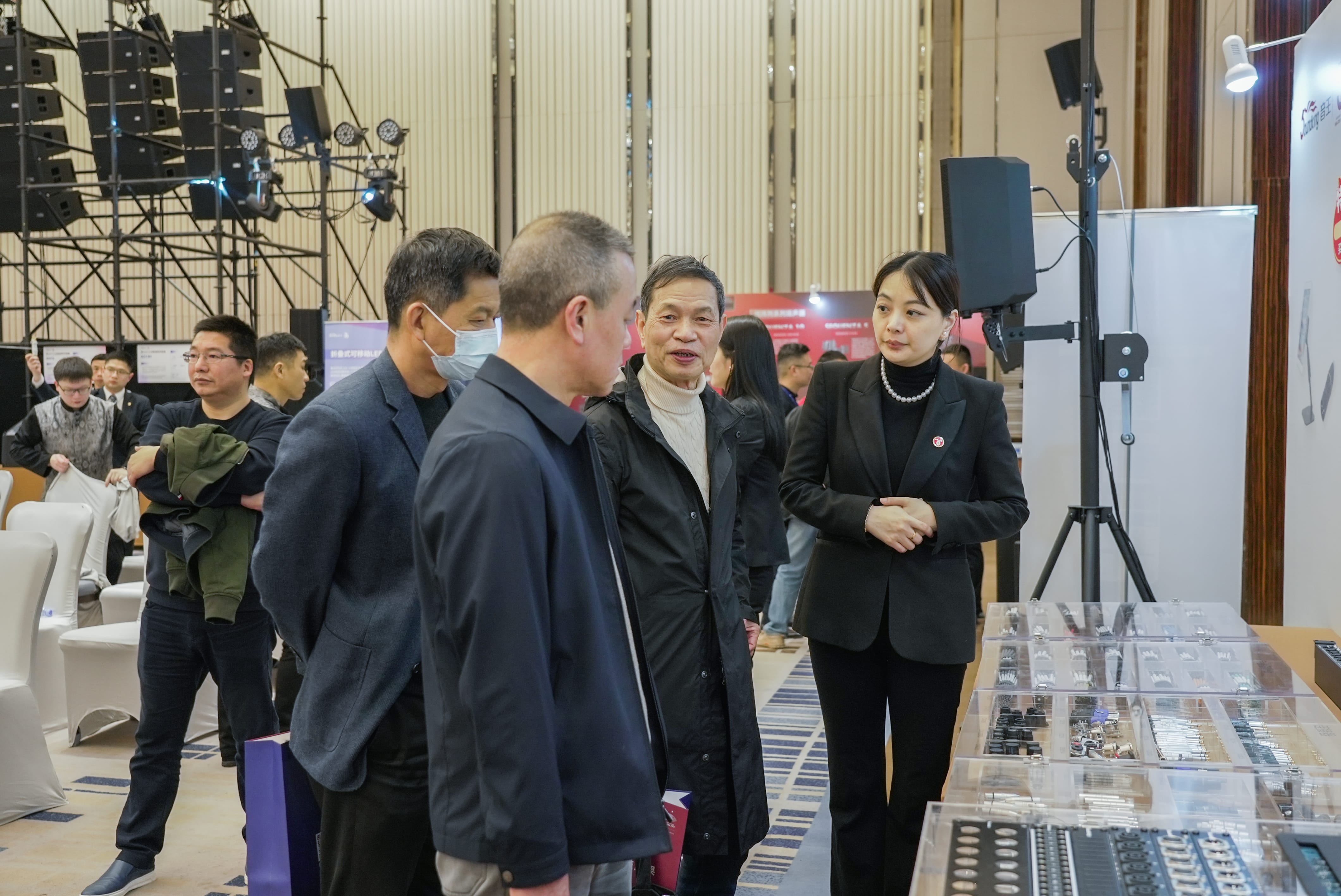 巡展第三站 | 直擊2024音王音視頻科技成果全國(guó)展銷(xiāo)會(huì)(廈門(mén)站)，現(xiàn)場(chǎng)精彩持續(xù)放送