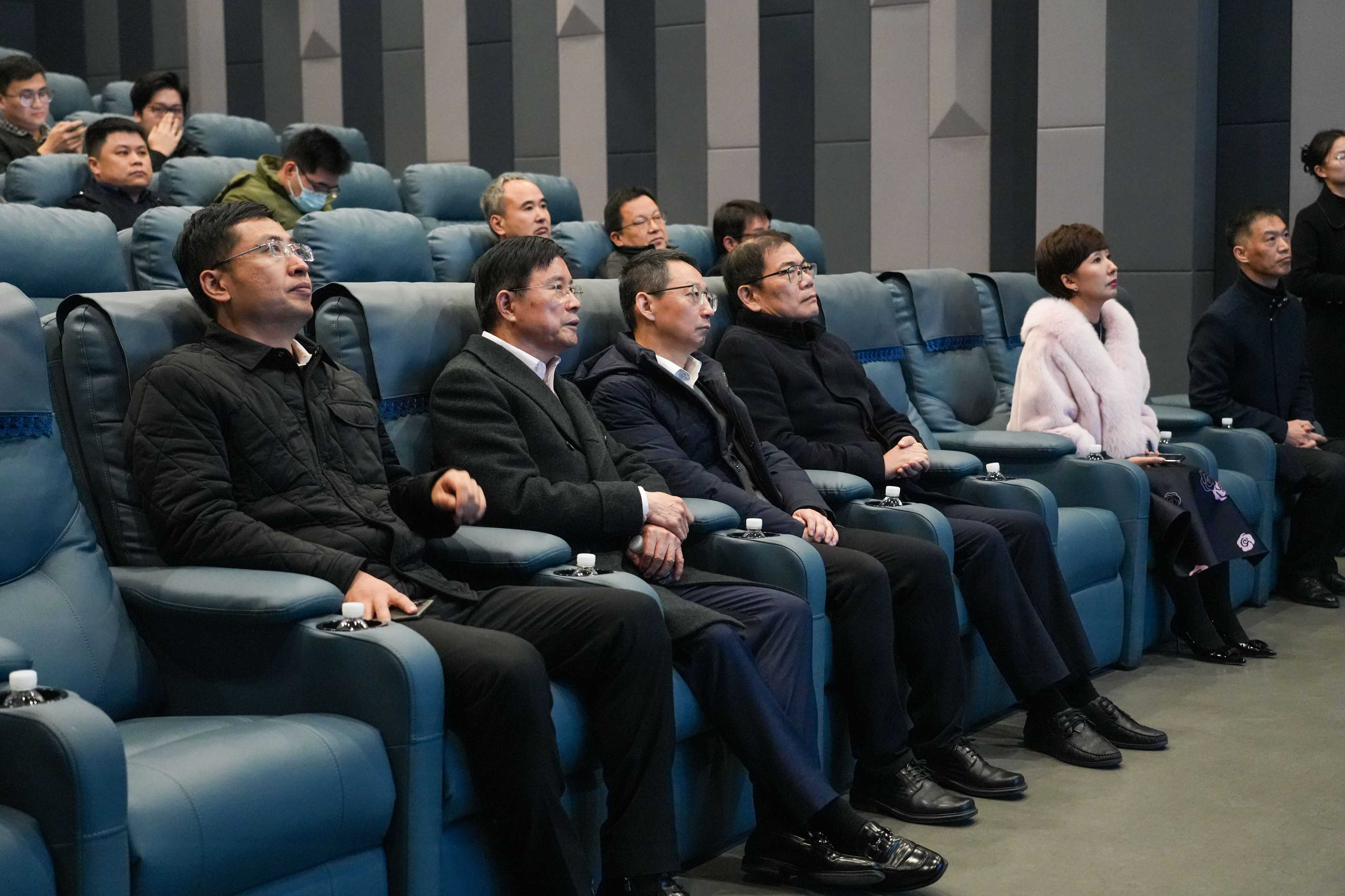 寧波市黨政領(lǐng)導(dǎo)一行赴音王集團(tuán)考察調(diào)研，共鑄科技文化融合發(fā)展