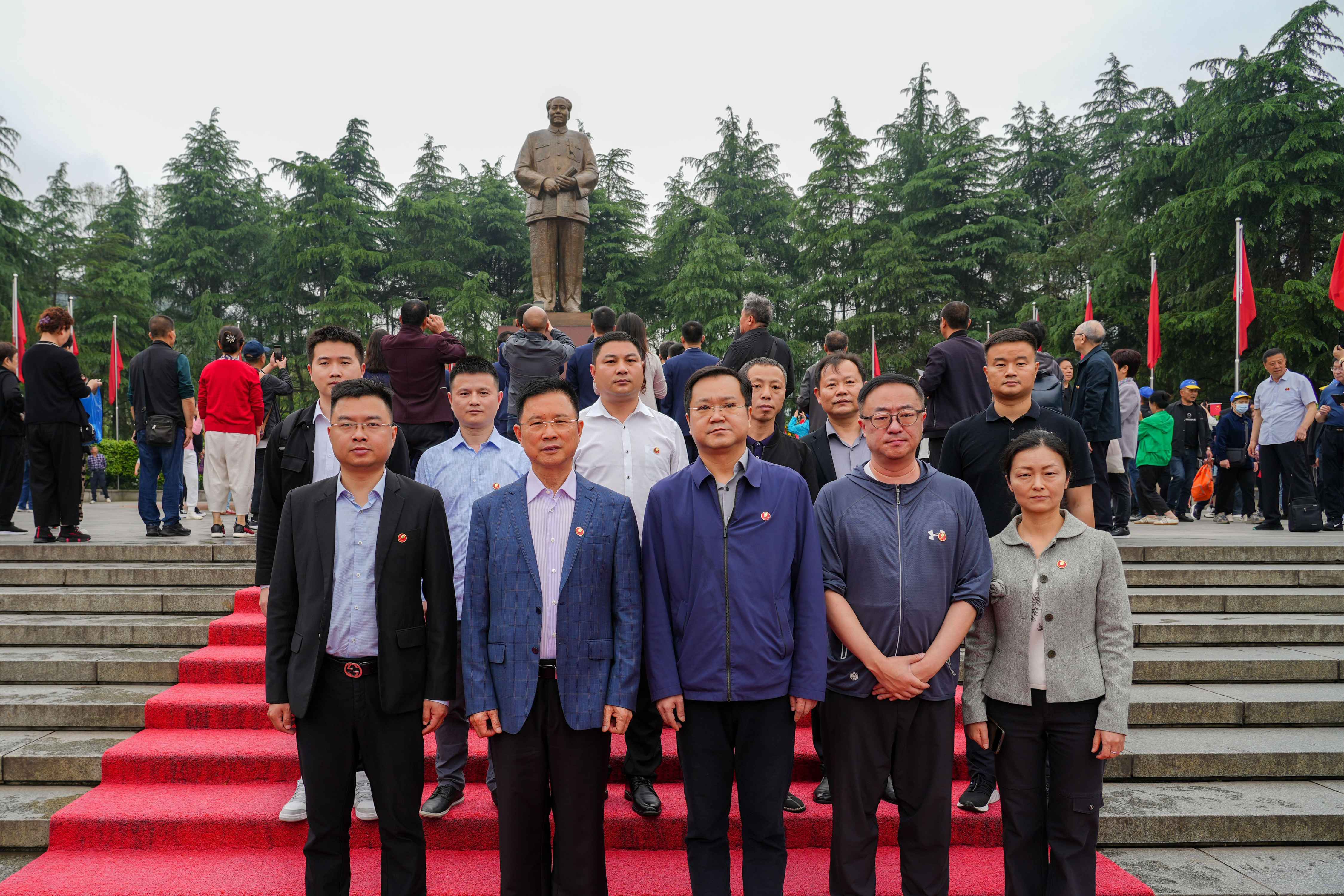 音王集團(tuán)董事長一行重訪毛主席故居 | 貢獻(xiàn)高科技音視頻技術(shù)為韶山教育事業(yè)信息化發(fā)展助力！
